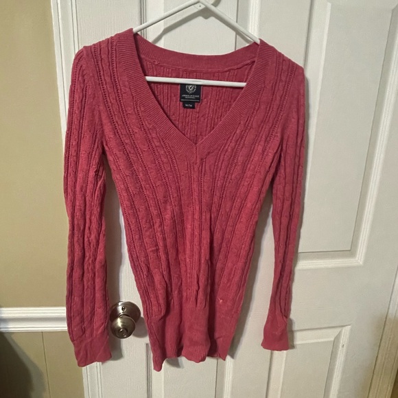 Y2K American Eagle Pink Cable Knit V-Neck Sweater | Size M - Picture 1 of 6
